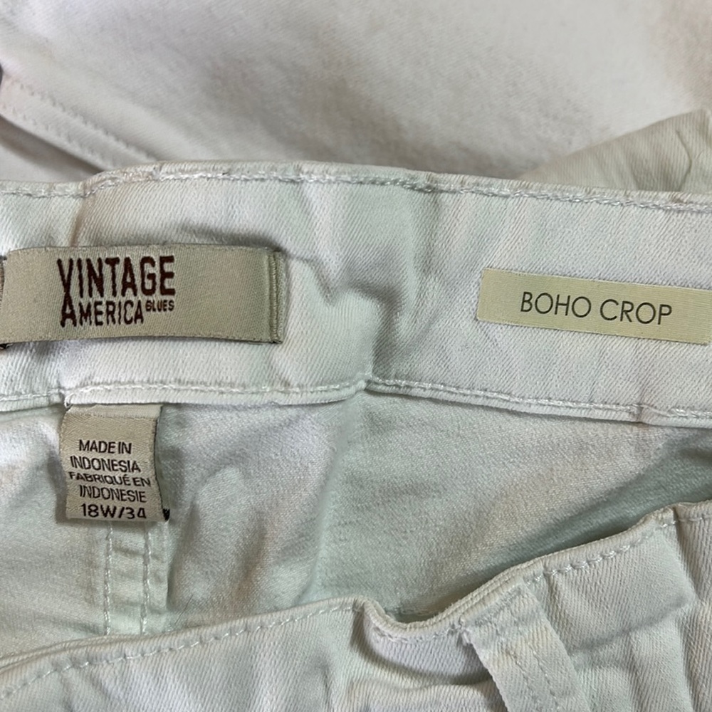 Vintage America white stretch denim. Size 18w.